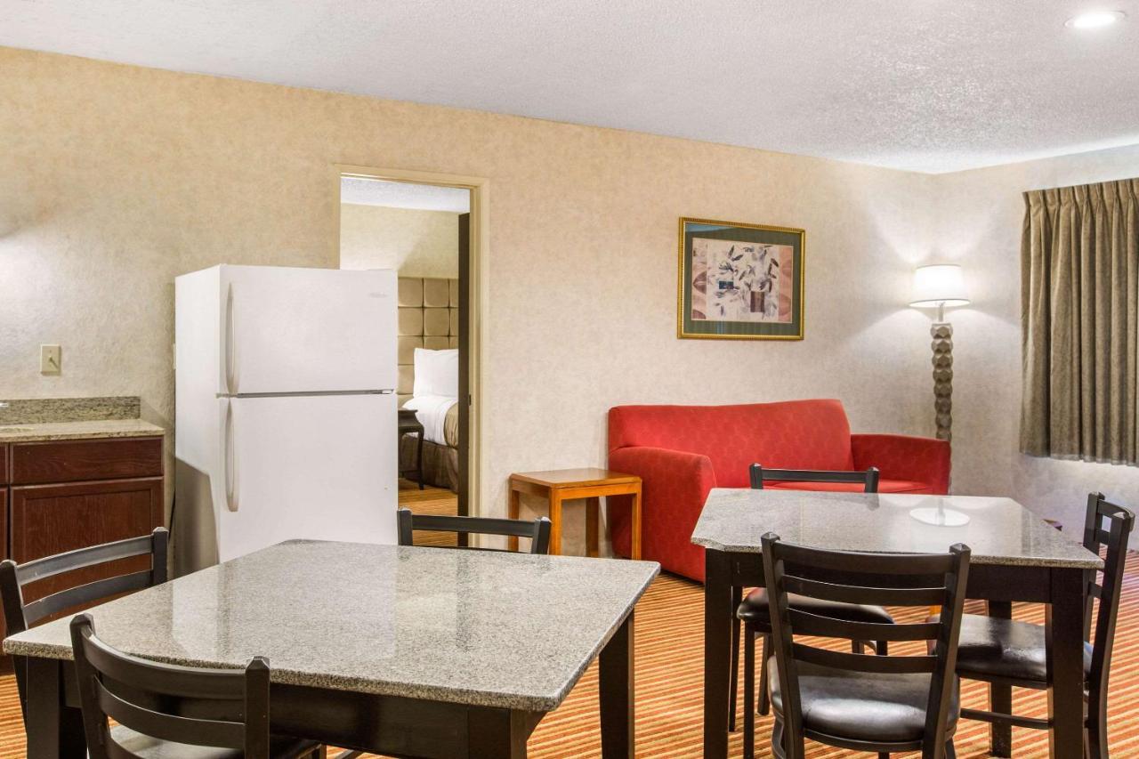 Rodeway Inn & Suites El Cajon San Diego East Zewnętrze zdjęcie